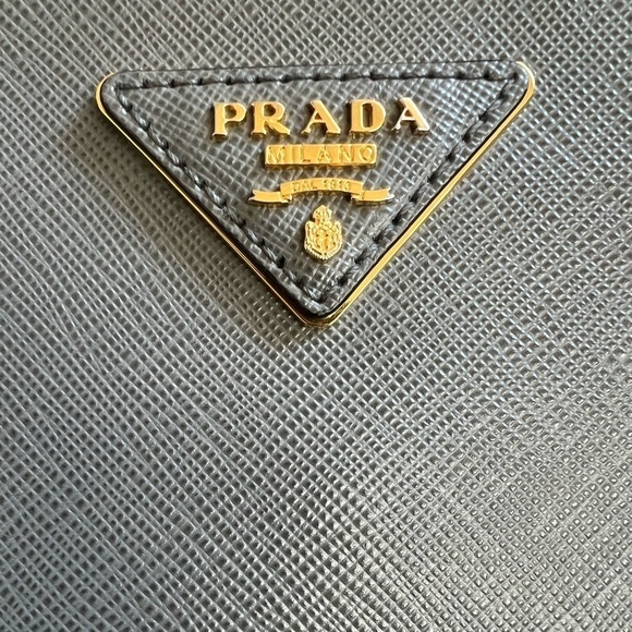 Authentic Prada Saffiano Two Tone Leather Tote - Picture 5 of 15